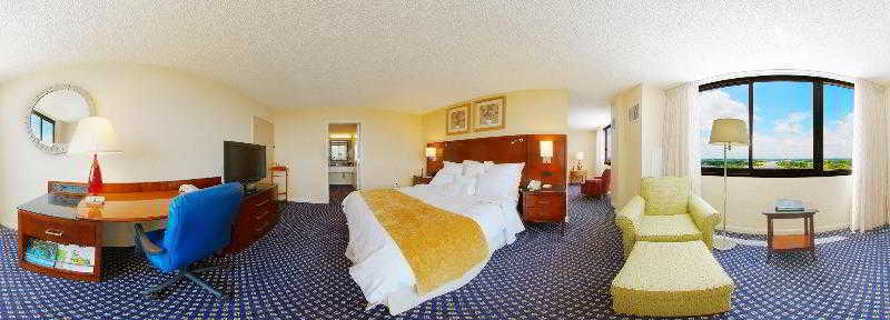 Hotel Palm Gardens Marriott 4*