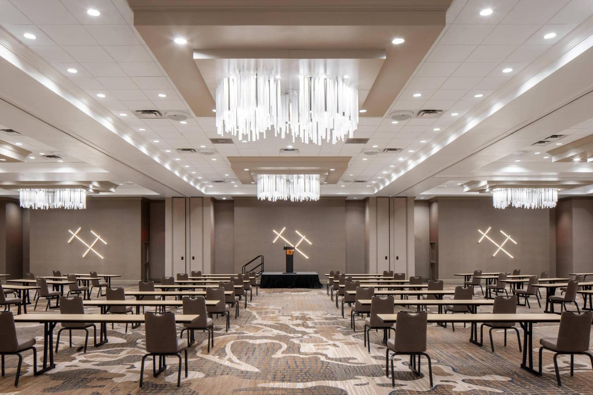 Palm Gardens Marriott Hotel 4*