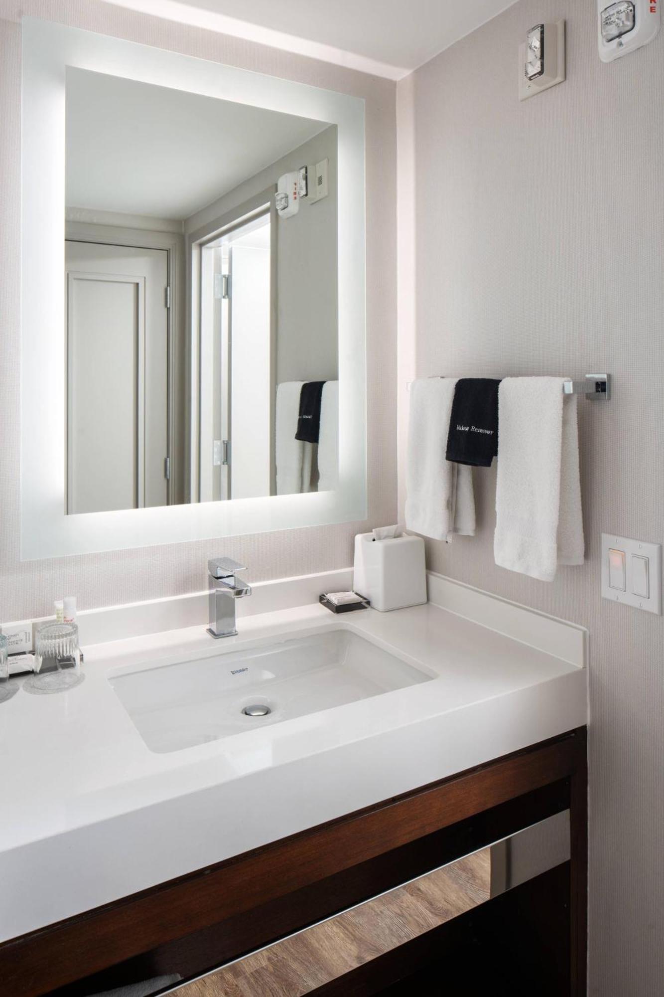 Palm Gardens Marriott Hotel 4*