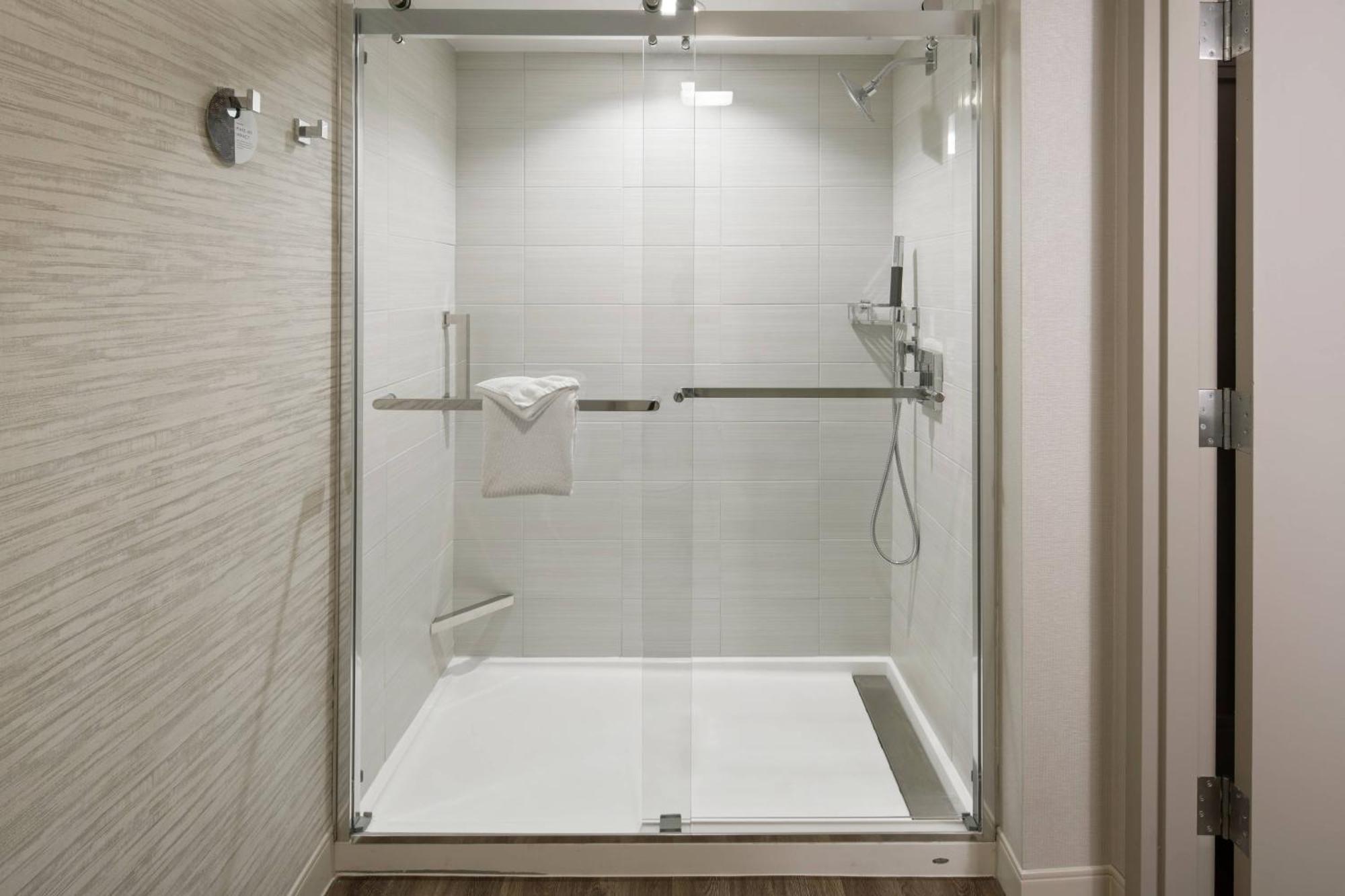 Hotel Palm Gardens Marriott 4*